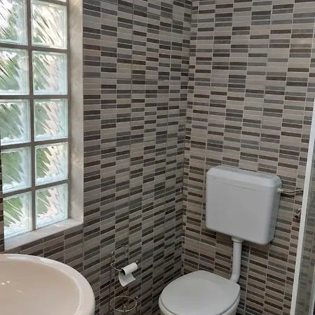 Lejlighed Oazis Apartman, Gardony, Velencei-to *
